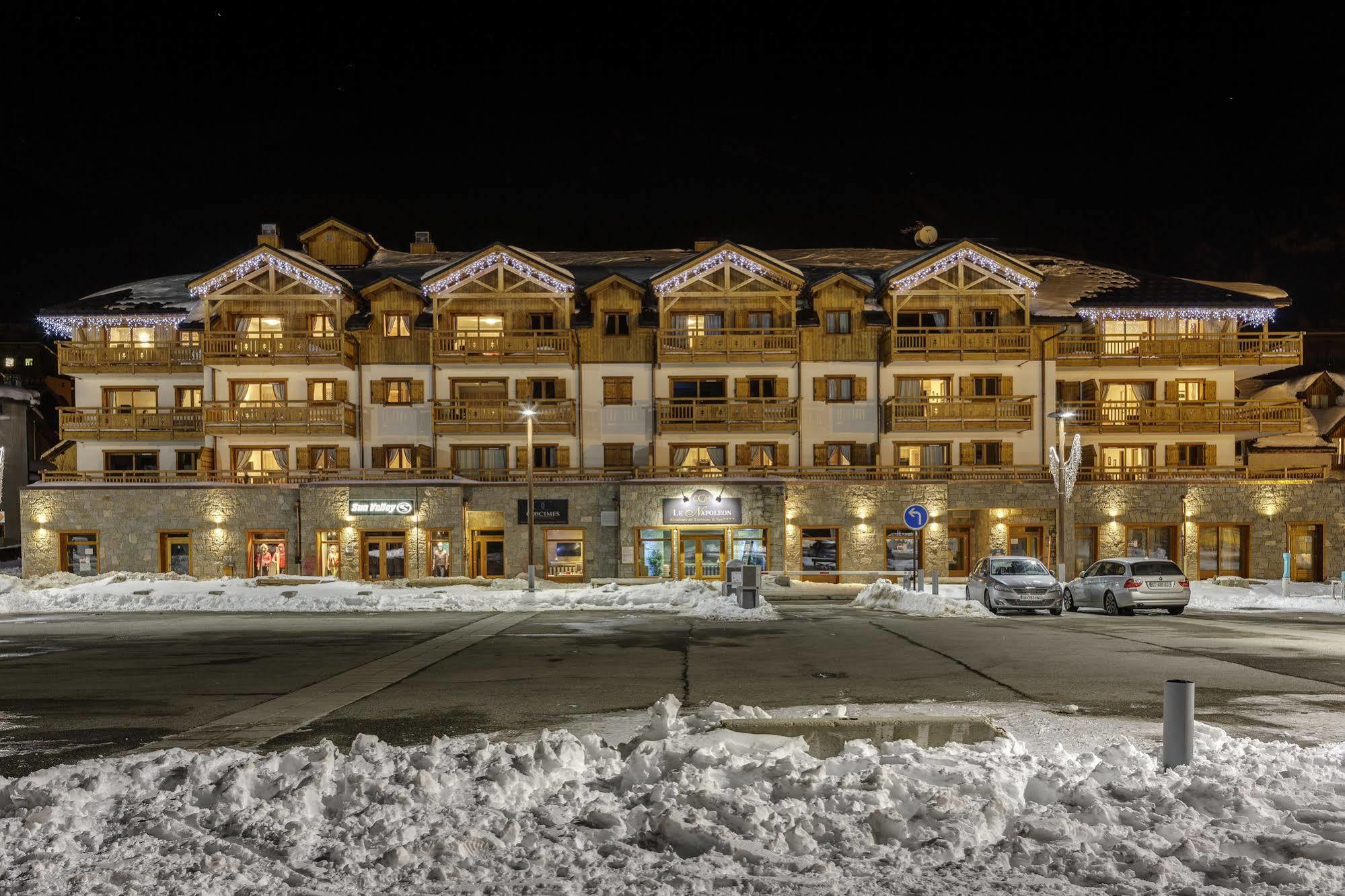 Cgh Residences & Spas Le Napoleon Montgenèvre Exteriér fotografie